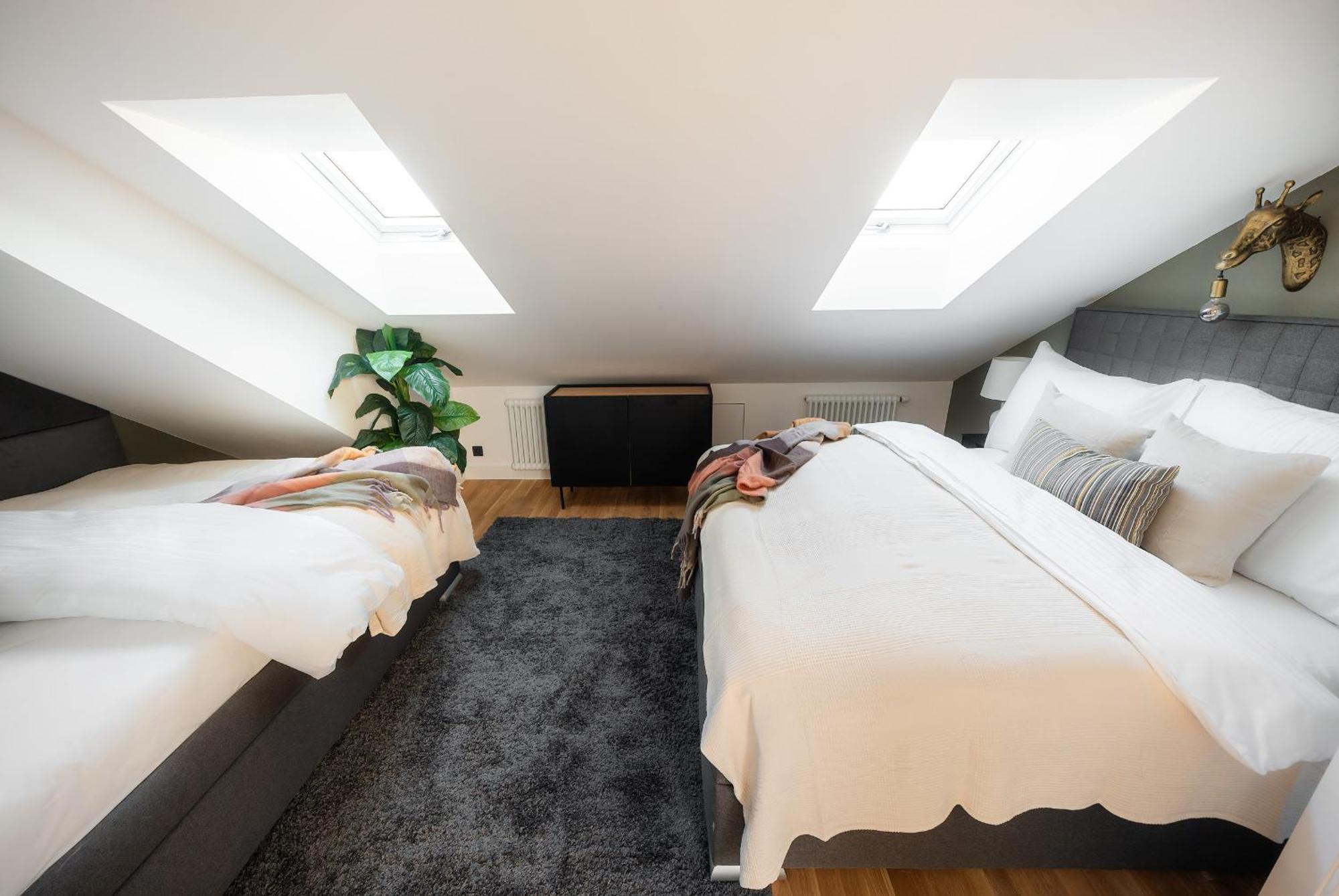 Accordion Boutique Hotel & Premium Suites Praga Esterno foto