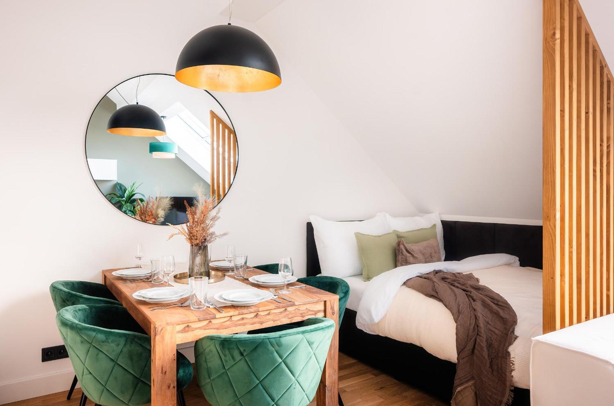 Accordion Boutique Hotel & Premium Suites Praga Esterno foto